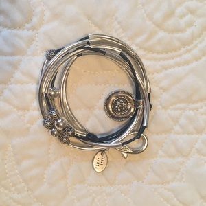 Lizzy James Bracelet